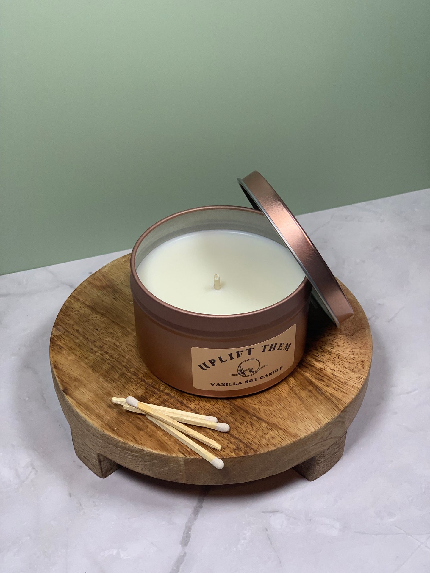 8 Ounce Tin (Rose with lid)